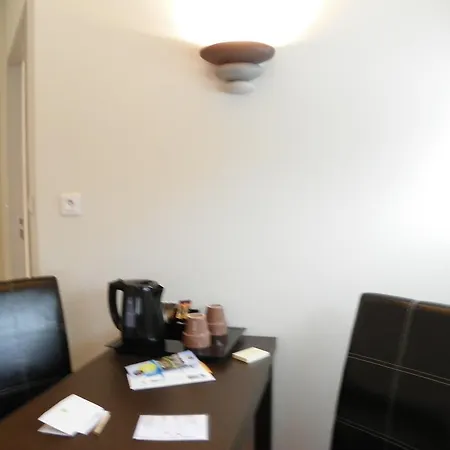 Hotel Colinette Сен-Жорж-де-Дидон
